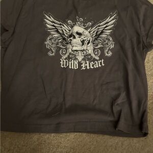 Gray Graphic Tee with Skull and Wings